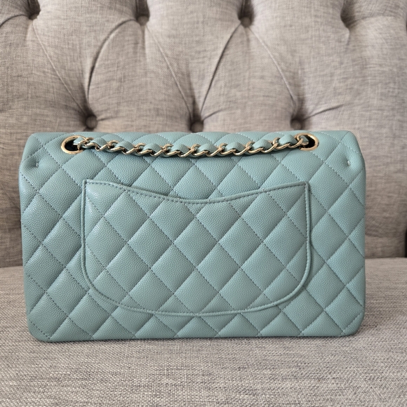 Authentic Chanel Medium Classic Flap Tiffany Blue Caviar - Picture 2 of 16